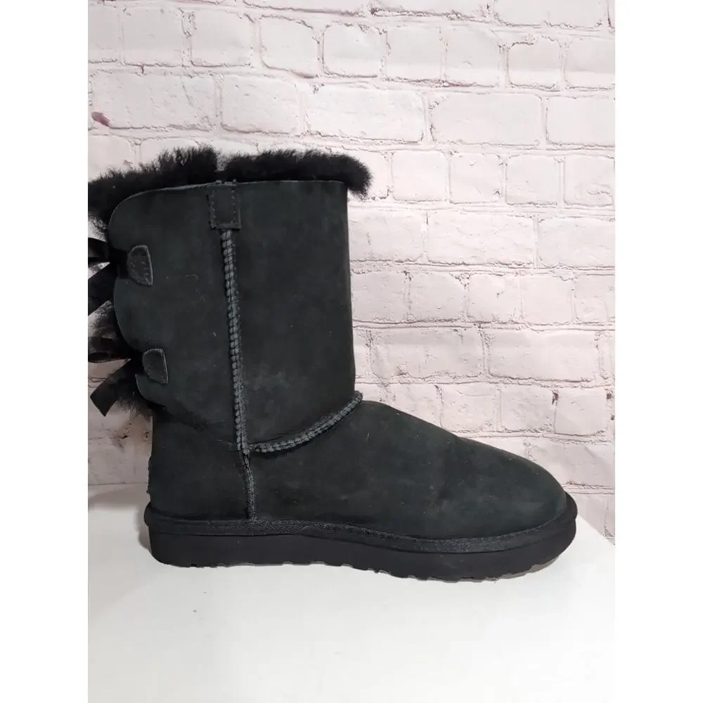 Ugg Mini Bailey Bow II Women's Size 9 Black Suede Boots Mid Calf